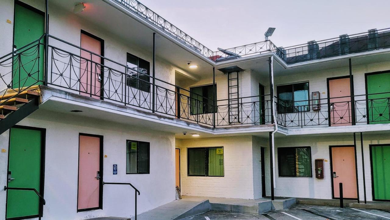 The Bell Vista Hotell Burbank Exteriör bild